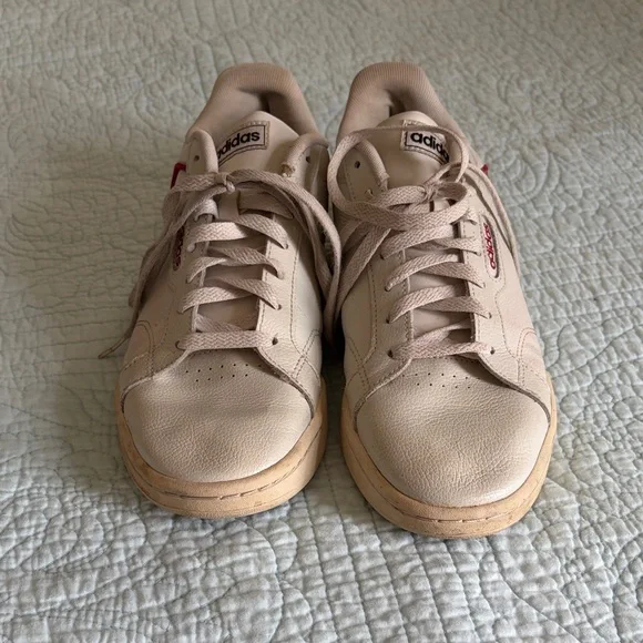 adidas Men’s Roguera Sneakers with Red Accents - Picture 5 of 7